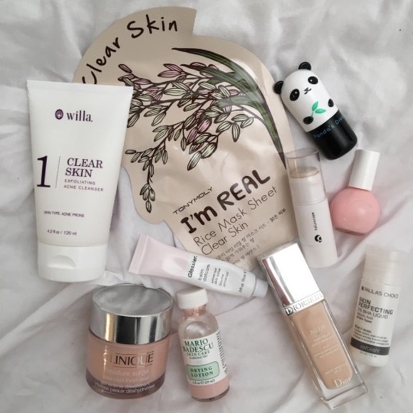 HIGH END MAKE UP MYSTERY BOX - Picture 4 of 12